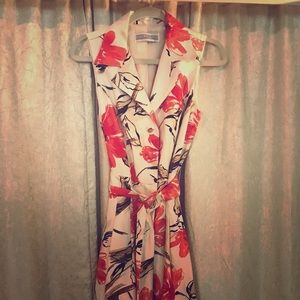 Beige floral patterned dress